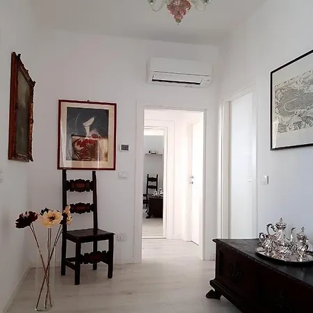 Апартаменты Ca' Dea Gondoea