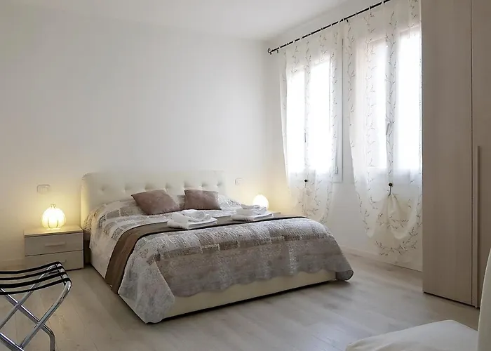 Apartman Ca' Dea Gondoea *
